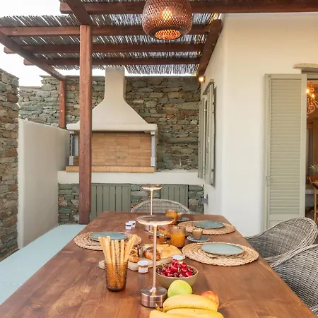 Anemofoto House - Cycladic With Private Pool Tínos